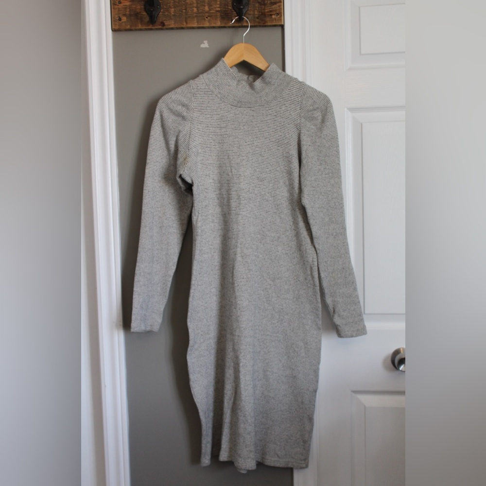 Black & White Striped Long Sleeve Dress